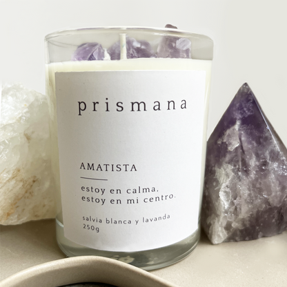 Vela con Cuarzo Amatista - Lavanda & Salvia Banca - Estoy en calma. Estoy en mi centro.