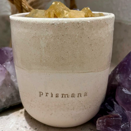 Vela con Cuarzo Citrino - Bergamota - La abundancia fluye constantemente hacia mi.